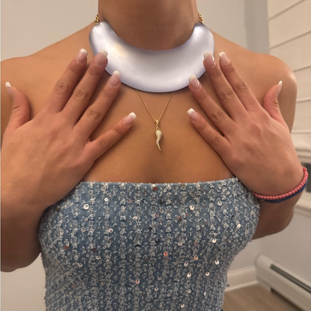 Elegant Gold and Silver Necklace